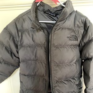 Boys North Face puffer coat size 6